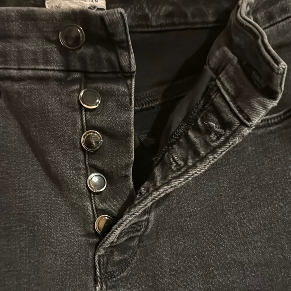 Good American Women’s Black Jeans - Picture 5 of 5